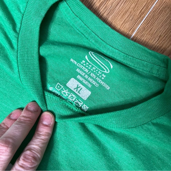 2023 Boston Celtics Playoffs Shirt Unfinished Business NWT XL two sides Tatum - Picture 5 of 5